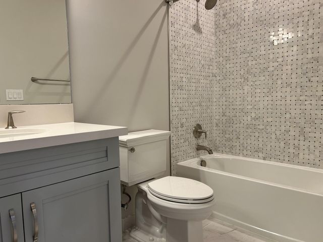9268 Crestview Circle, Palm Beach Gardens, FL 33412