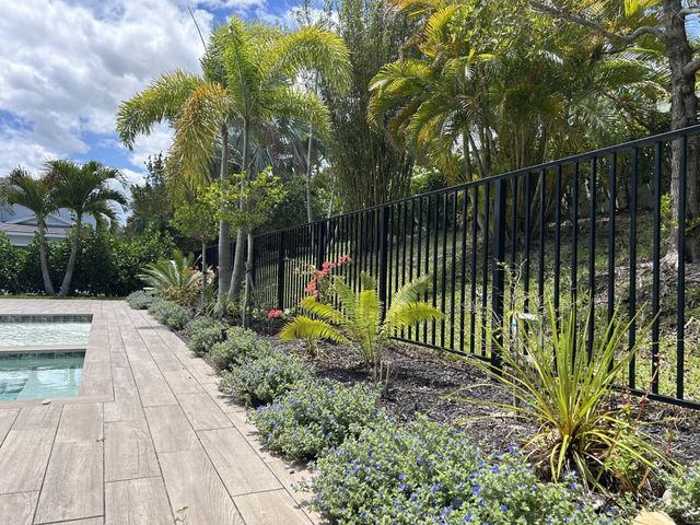 9268 Crestview Circle, Palm Beach Gardens, FL 33412