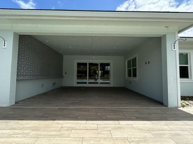 9268 Crestview Circle, Palm Beach Gardens, FL 33412