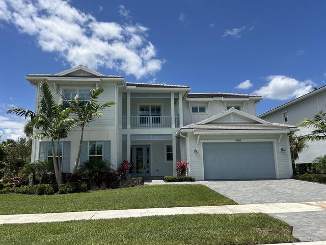 9268 Crestview Circle, Palm Beach Gardens, FL 33412
