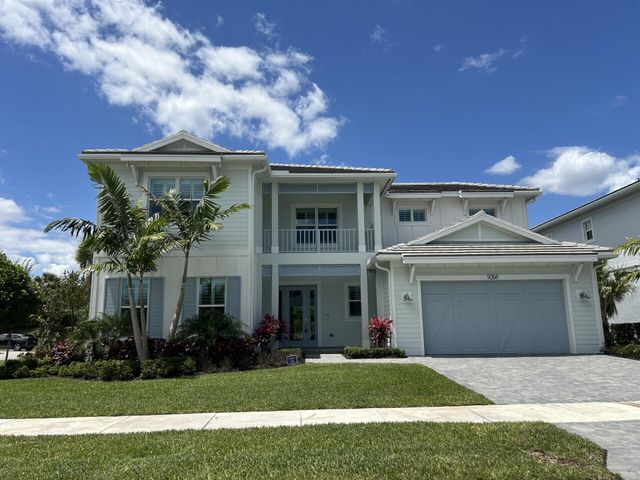 9268 Crestview Circle, Palm Beach Gardens, FL 33412