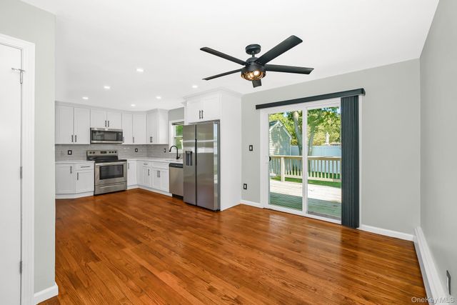 925 Liberty Street, Bohemia, NY 11716