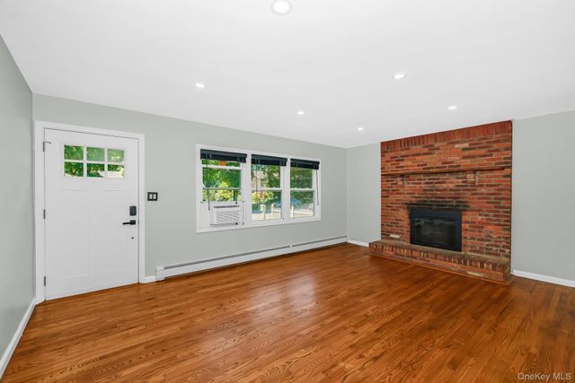 925 Liberty Street, Bohemia, NY 11716