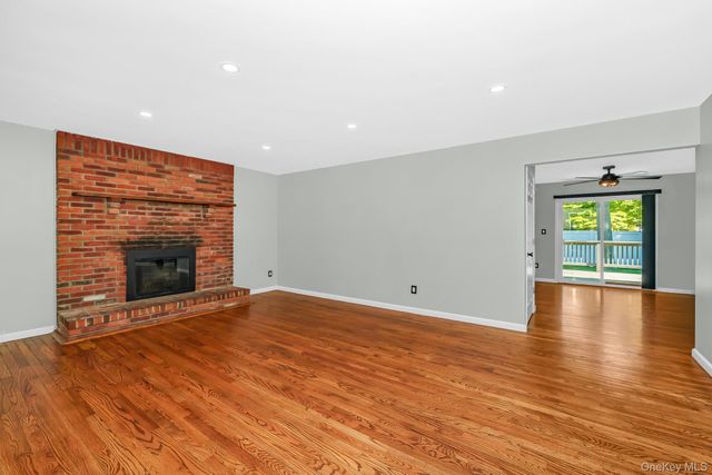 925 Liberty Street, Bohemia, NY 11716