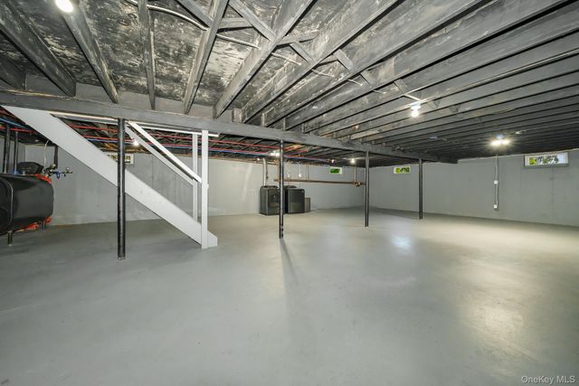 925 Liberty Street, Bohemia, NY 11716