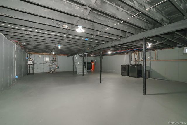 925 Liberty Street, Bohemia, NY 11716