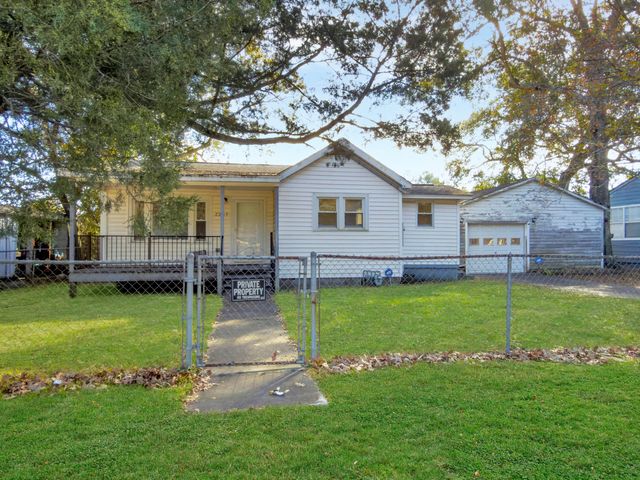 2207 Margaret Drive, North Charleston, SC 29406