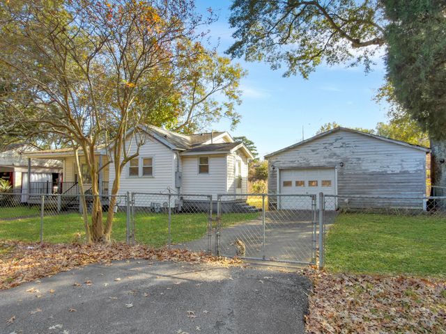 2207 Margaret Drive, North Charleston, SC 29406