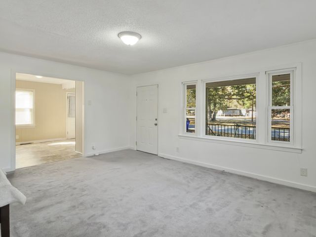 2207 Margaret Drive, North Charleston, SC 29406