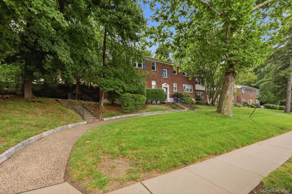 154 Underhill Avenue 2A, West Harrison, NY 10604 — photo 2