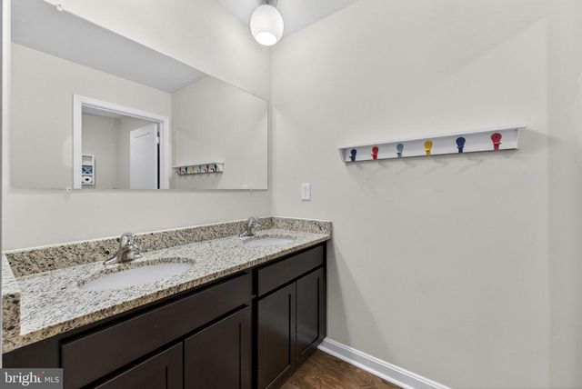 35466 QUAIL MEADOW LN, Locust Grove, VA 22508