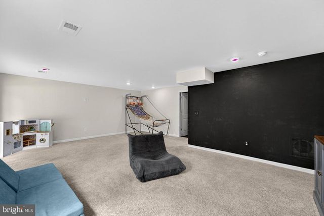 35466 QUAIL MEADOW LN, Locust Grove, VA 22508