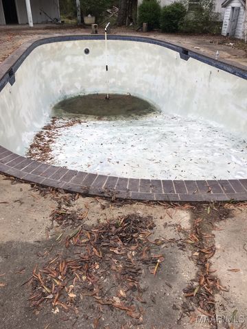 310 Dalley Drive, Selma, AL 36701