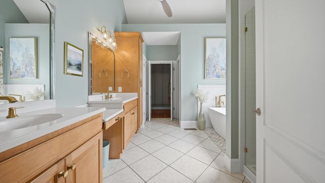 9219 Crystal Brook Drive, Apison, TN 37302