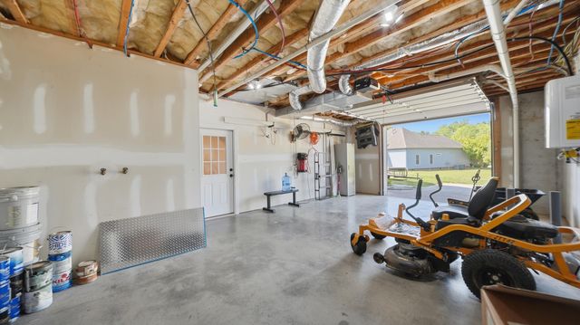 9219 Crystal Brook Drive, Apison, TN 37302