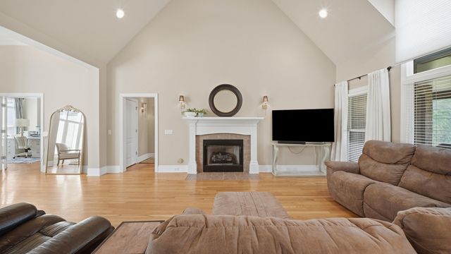 9219 Crystal Brook Drive, Apison, TN 37302