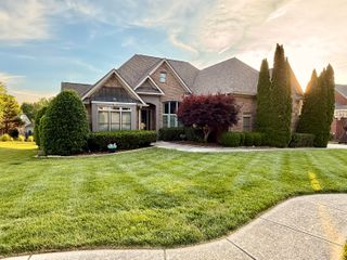 9219 Crystal Brook Drive, Apison, TN 37302