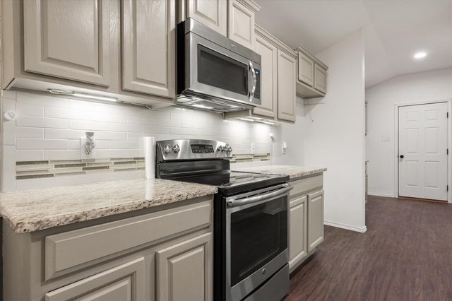 6104 Duke Street, Lubbock, TX 79416