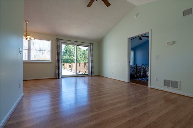 1123 Lake Park Lane, Webster, NY 14580
