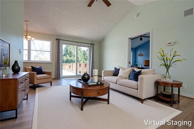 1123 Lake Park Lane, Webster, NY 14580
