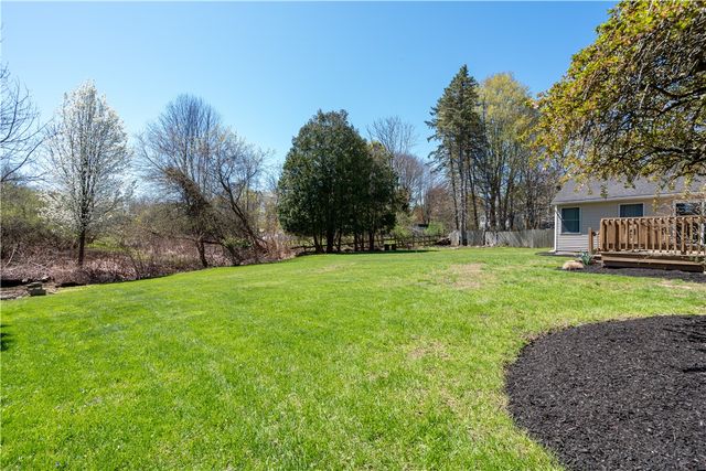 1123 Lake Park Lane, Webster, NY 14580