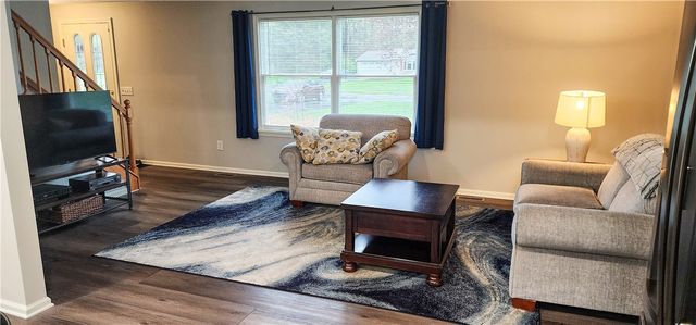 1123 Lake Park Lane, Webster, NY 14580