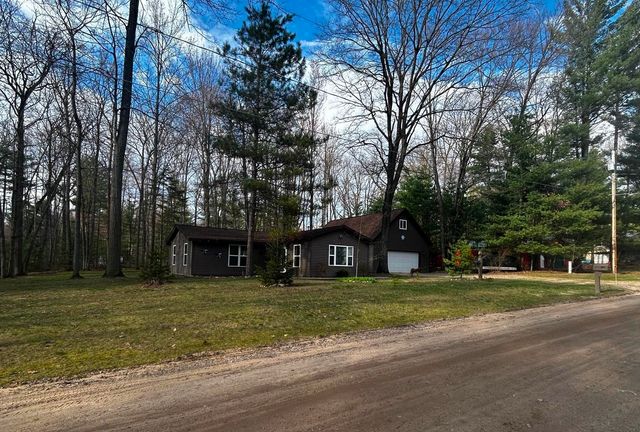 1198 Lavely Road, Harrison, MI 48625