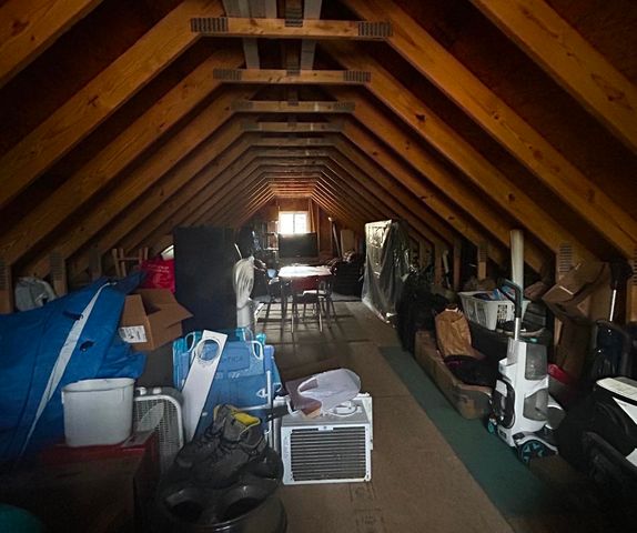 1198 Lavely Road, Harrison, MI 48625