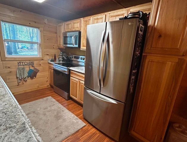 1198 Lavely Road, Harrison, MI 48625