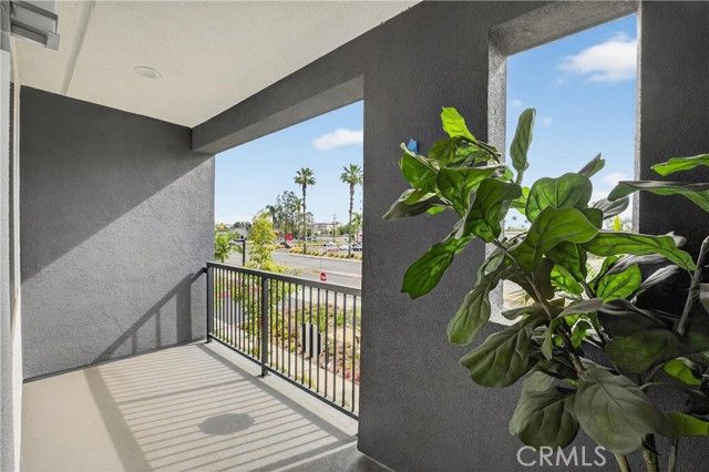 1097 N Harbor Blvd, Anaheim, CA 92801