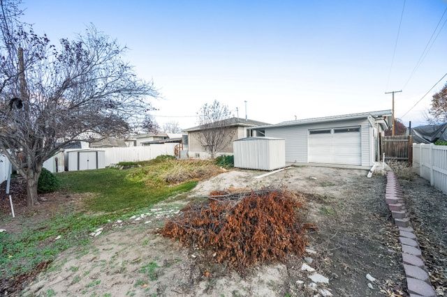 8296 S JACKSON ST, Midvale, UT 84047