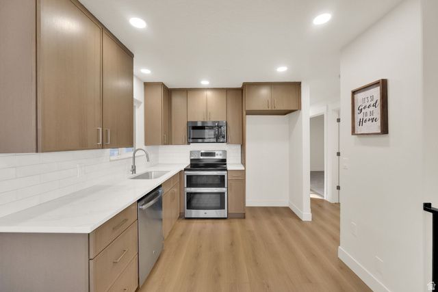 8296 S JACKSON ST, Midvale, UT 84047