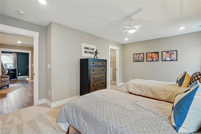 1322 Wharf Hill DR, Smithfield, VA 23430