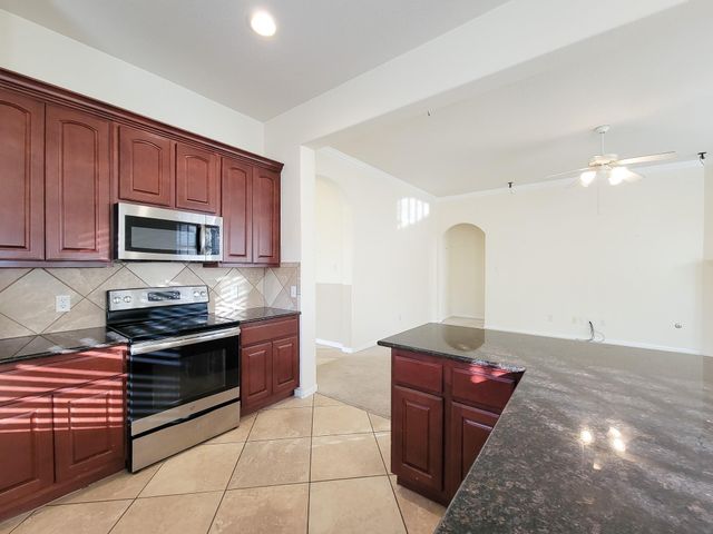 13935 Charterhouse Way, Sugar Land, TX 77498