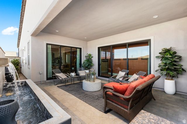 5588 S AGAVE PEAK LN LN, St. George, UT 84790