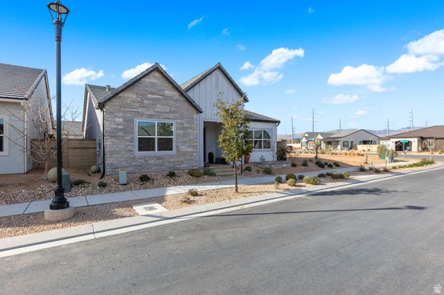 5588 S AGAVE PEAK LN LN, St. George, UT 84790