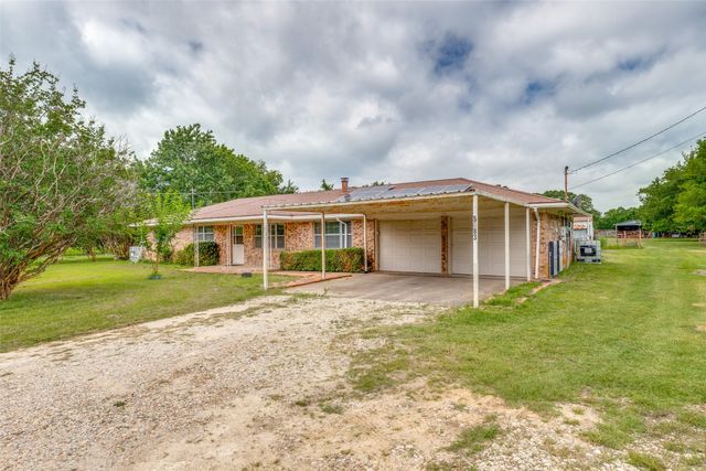5083 N State Highway 78 Highway, Bonham, TX 75418
