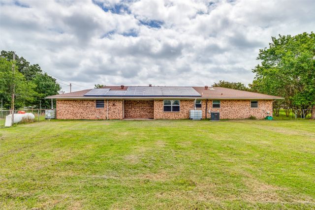 5083 N State Highway 78 Highway, Bonham, TX 75418