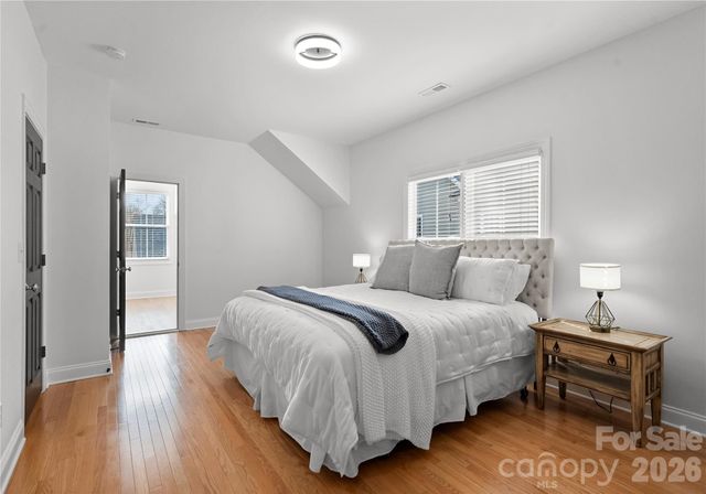 5022 Lady Fern Circle, Charlotte, NC 28211