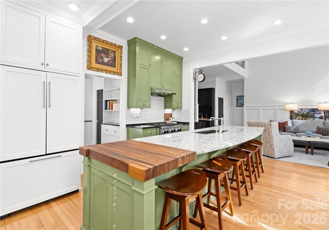 5022 Lady Fern Circle, Charlotte, NC 28211