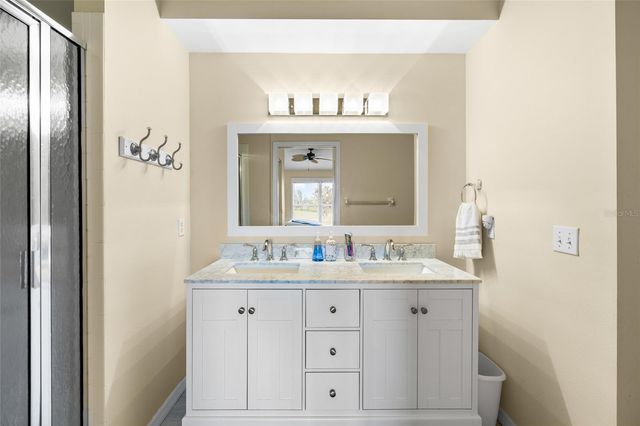 5231 MAHOGANY RUN AVENUE 325, Sarasota, FL 34241