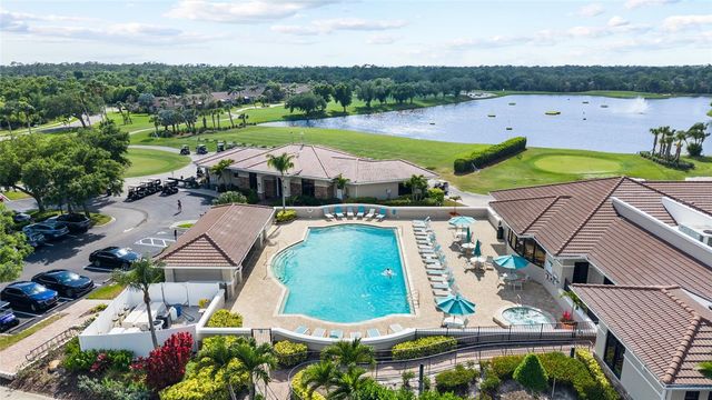 5231 MAHOGANY RUN AVENUE 325, Sarasota, FL 34241