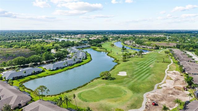 5231 MAHOGANY RUN AVENUE 325, Sarasota, FL 34241