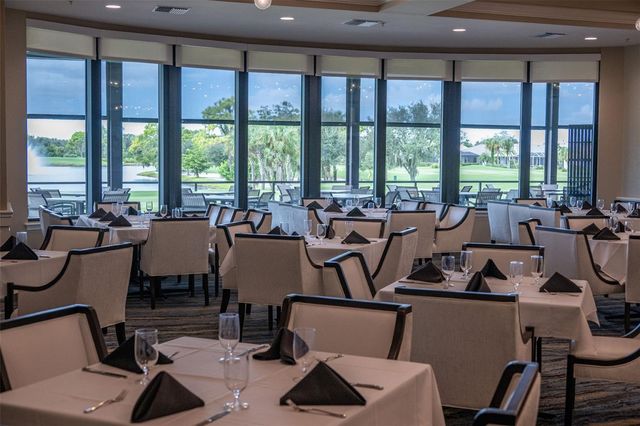 5231 MAHOGANY RUN AVENUE 325, Sarasota, FL 34241