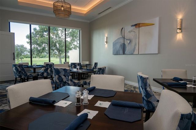 5231 MAHOGANY RUN AVENUE 325, Sarasota, FL 34241