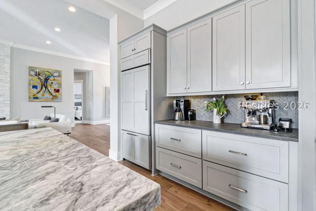 24 Scarborough Head Rd, Hilton Head Island, SC 29928