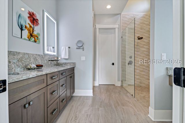 24 Scarborough Head Rd, Hilton Head Island, SC 29928