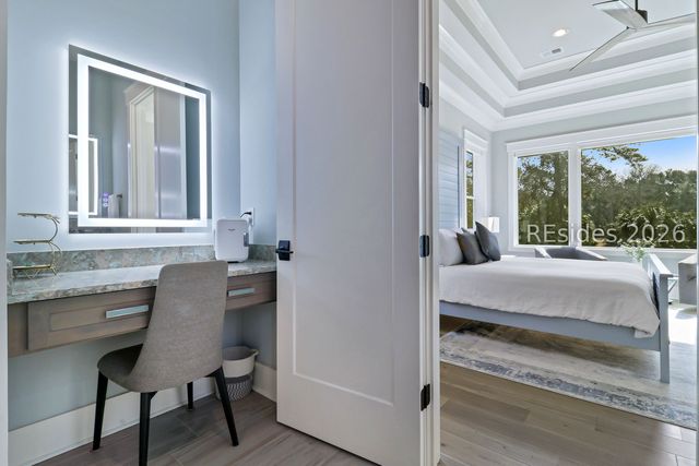 24 Scarborough Head Rd, Hilton Head Island, SC 29928