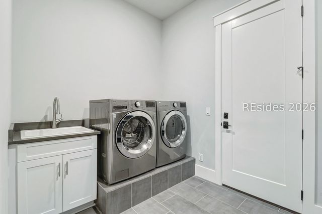 24 Scarborough Head Rd, Hilton Head Island, SC 29928