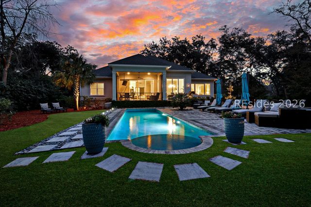 24 Scarborough Head Rd, Hilton Head Island, SC 29928